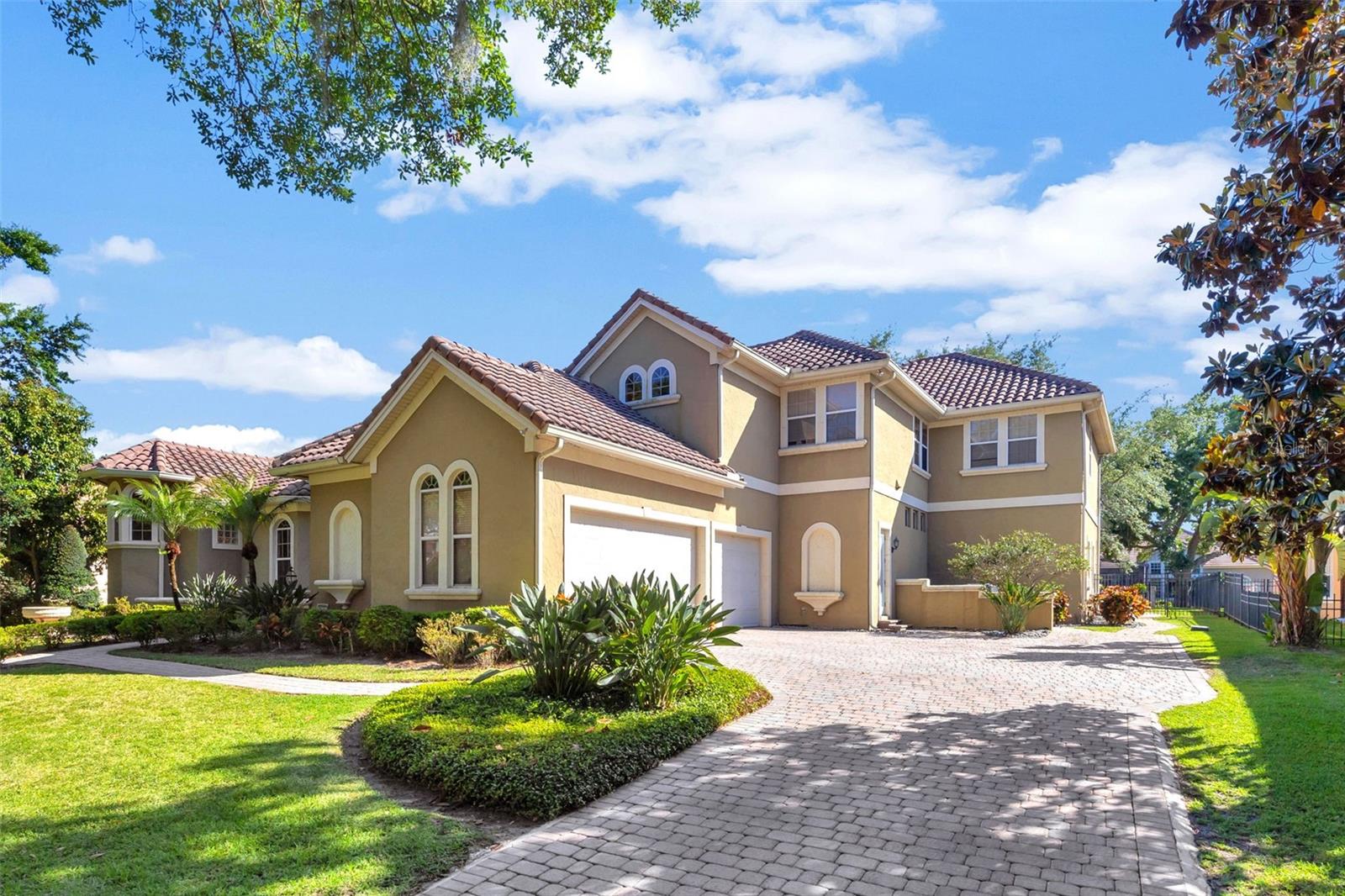 9018 SOUTHERN BREEZE DR, ORLANDO, FL, 32836