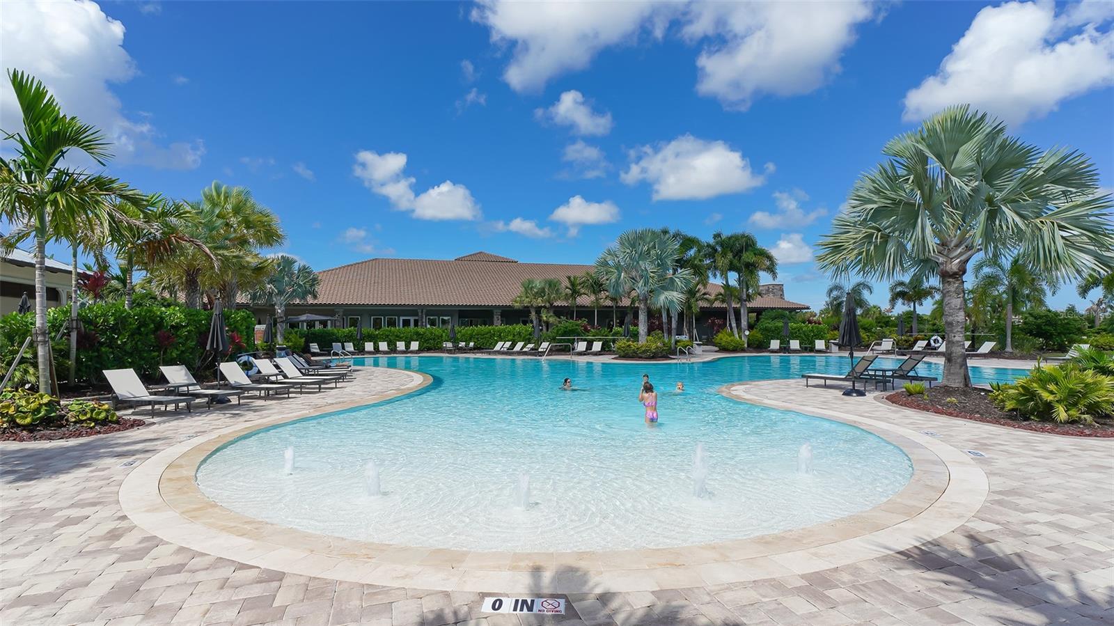 5424 CICERONE ST #204, SARASOTA, FL, 34238