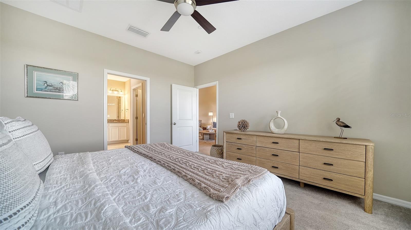 5424 CICERONE ST #204, SARASOTA, FL, 34238