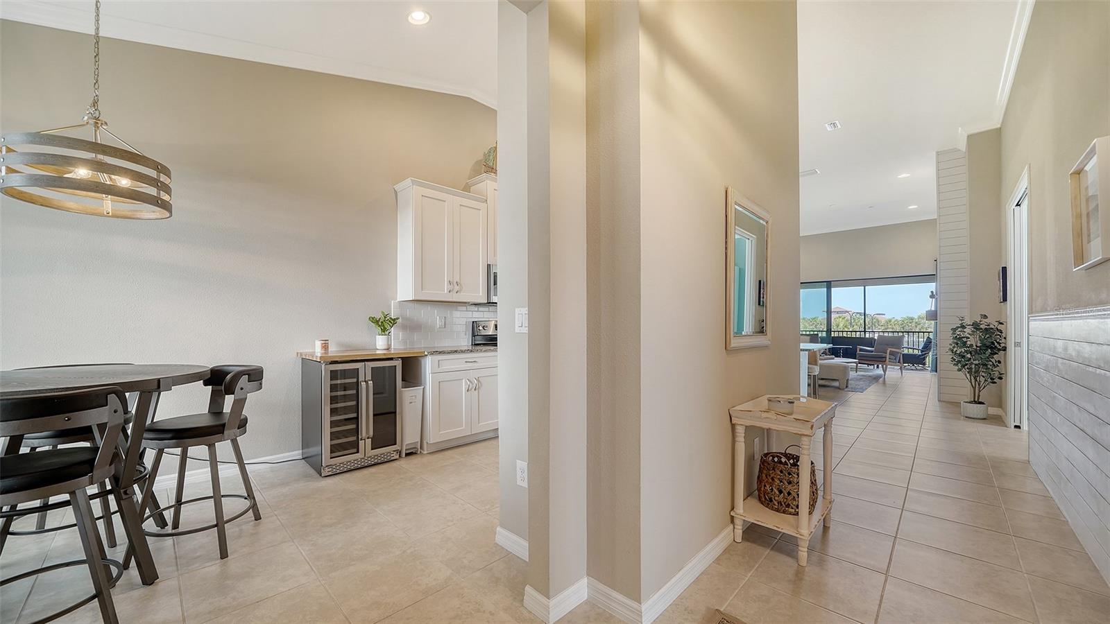 5424 CICERONE ST #204, SARASOTA, FL, 34238