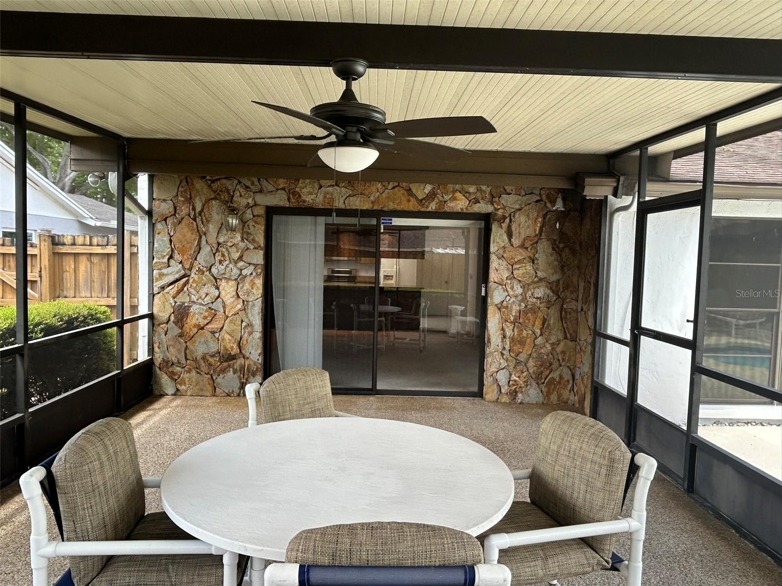 4006 DELLBROOK DR, TAMPA, FL, 33624