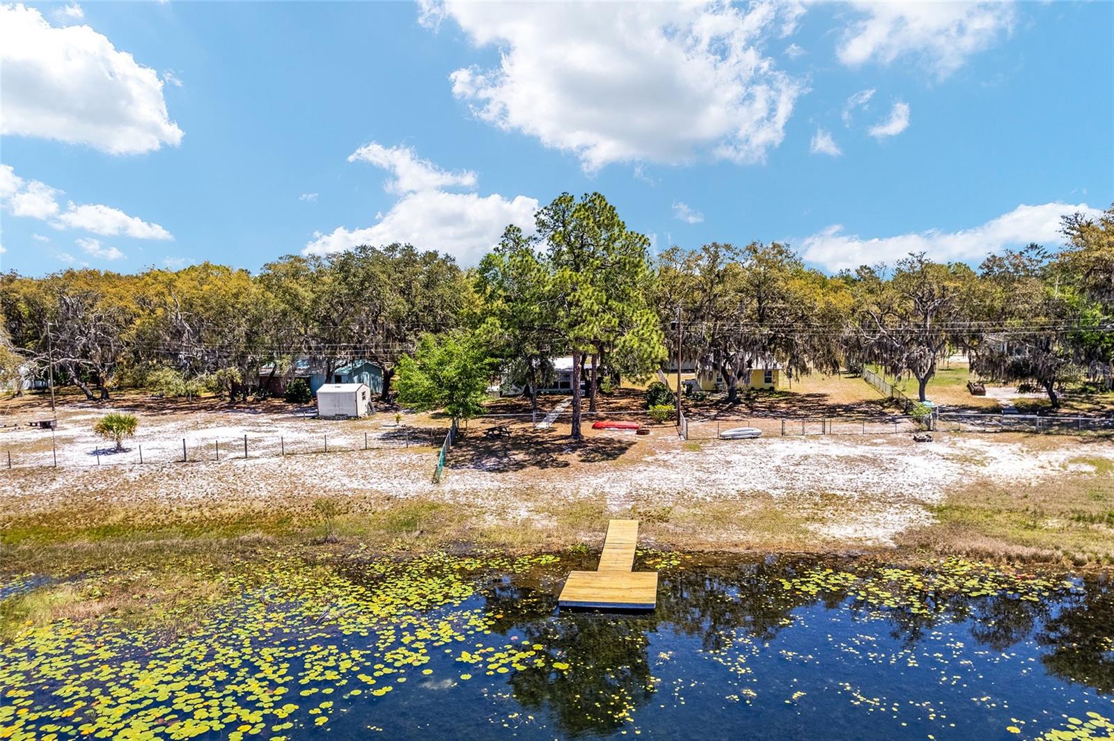 150 CLEARWATER LAKE RD, HAWTHORNE, FL, 32640