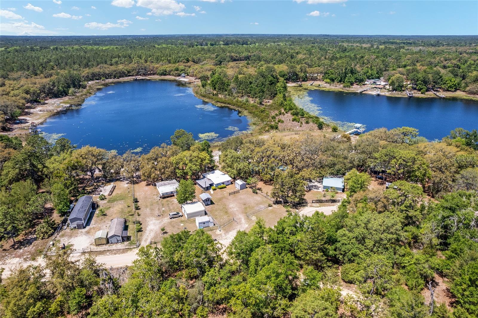 150 CLEARWATER LAKE RD, HAWTHORNE, FL, 32640