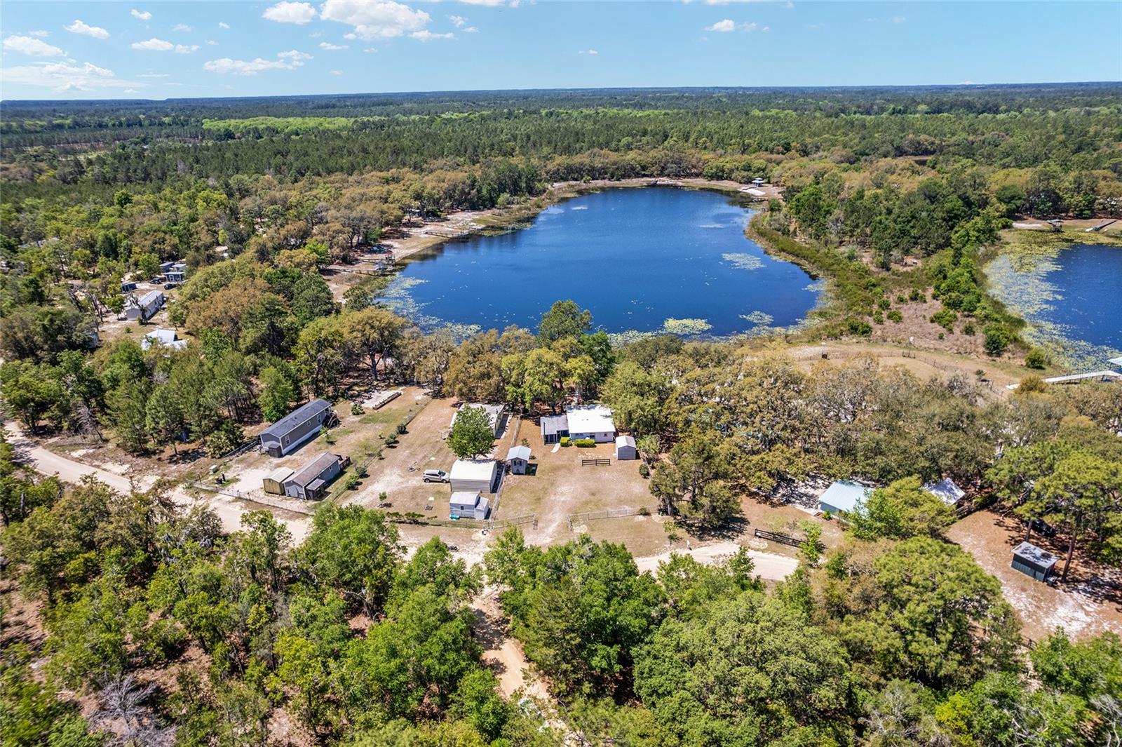 150 CLEARWATER LAKE RD, HAWTHORNE, FL, 32640