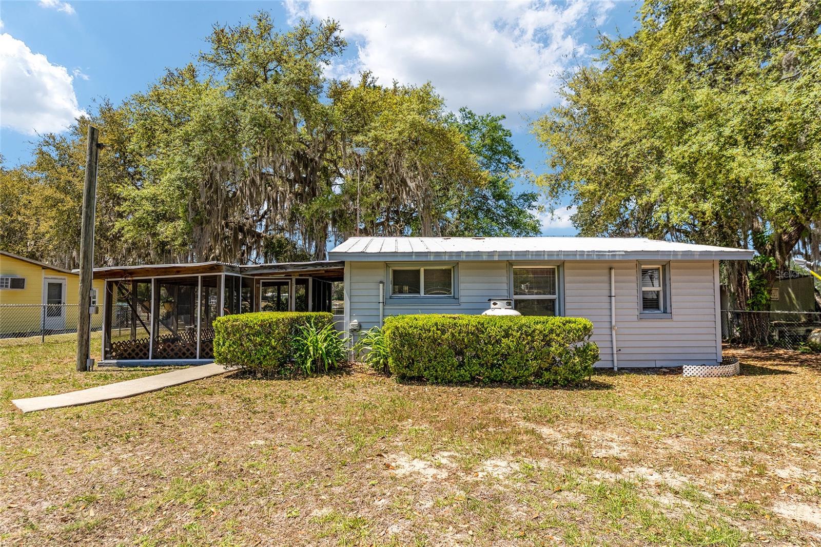 150 CLEARWATER LAKE RD, HAWTHORNE, FL, 32640