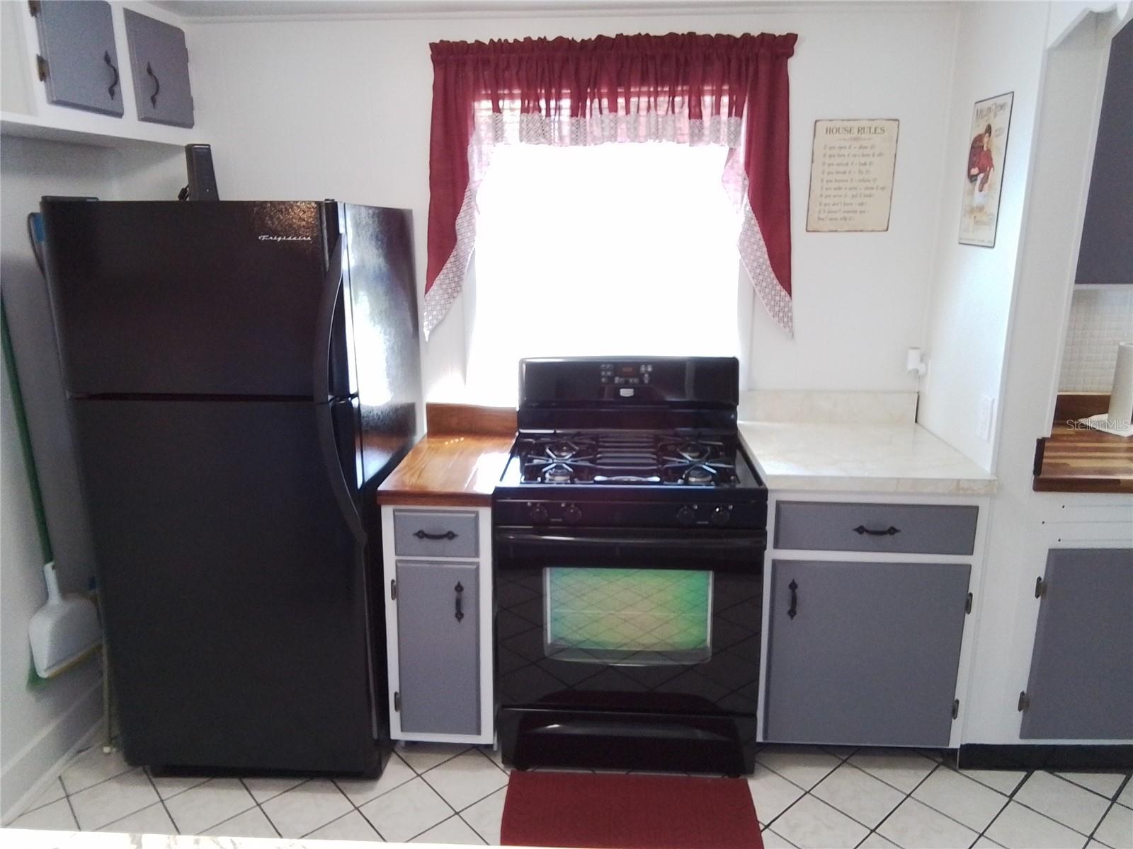 150 CLEARWATER LAKE RD, HAWTHORNE, FL, 32640