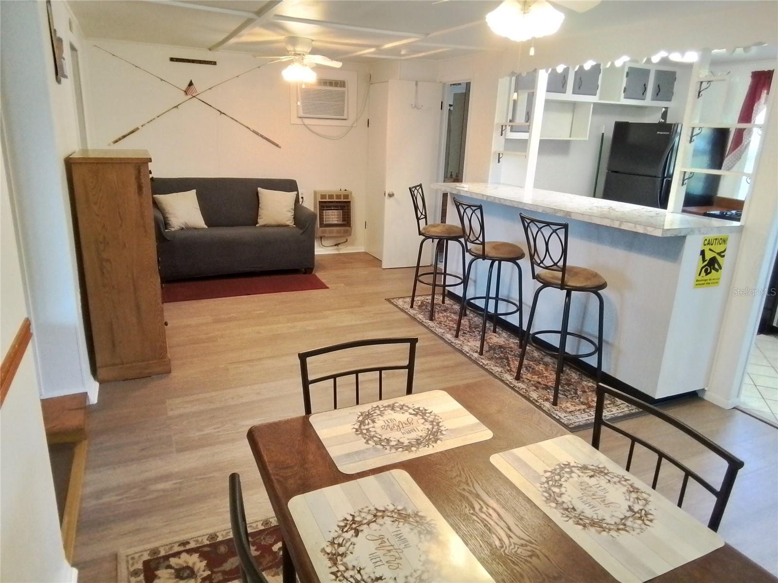 150 CLEARWATER LAKE RD, HAWTHORNE, FL, 32640