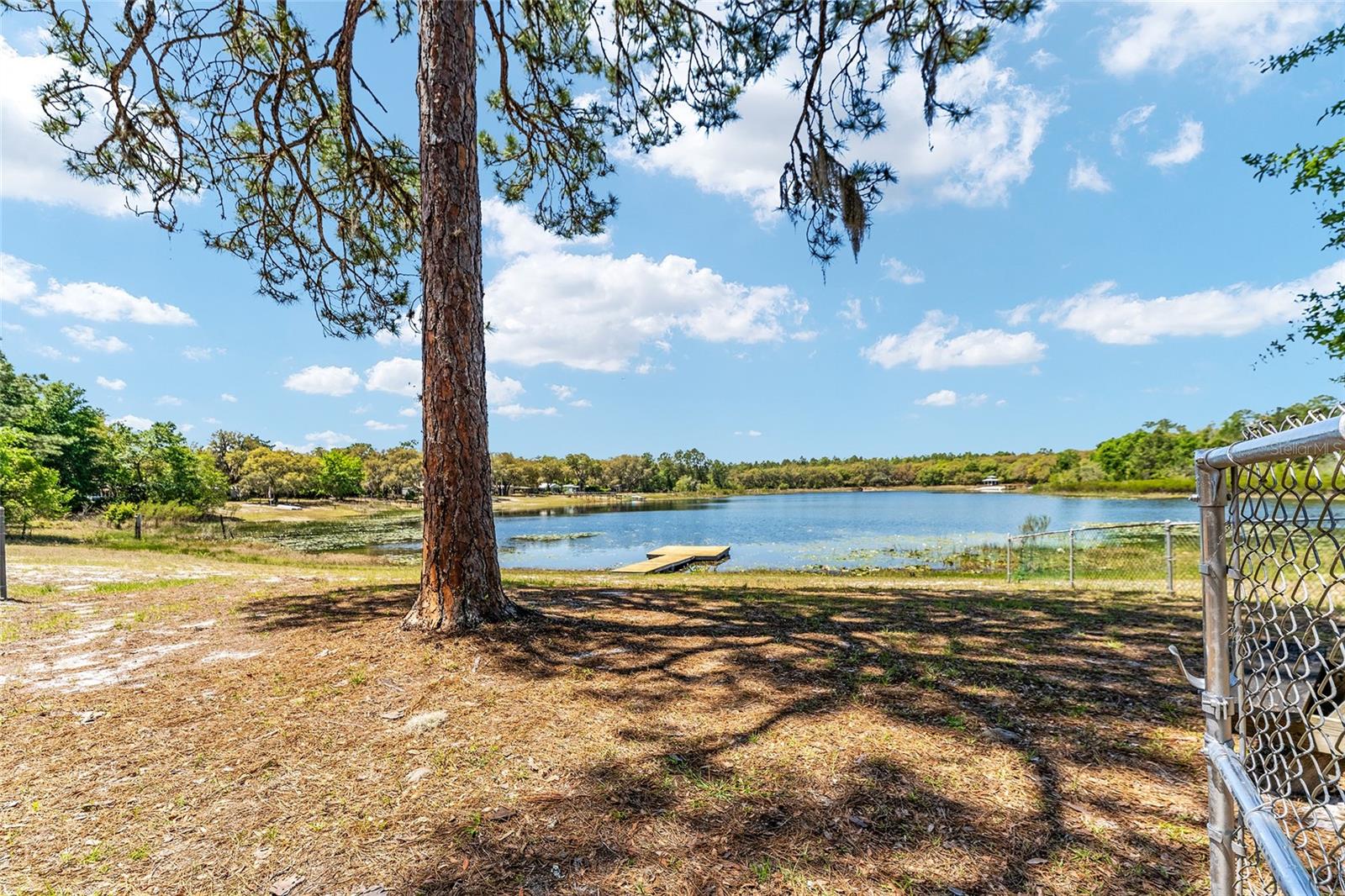 150 CLEARWATER LAKE RD, HAWTHORNE, FL, 32640