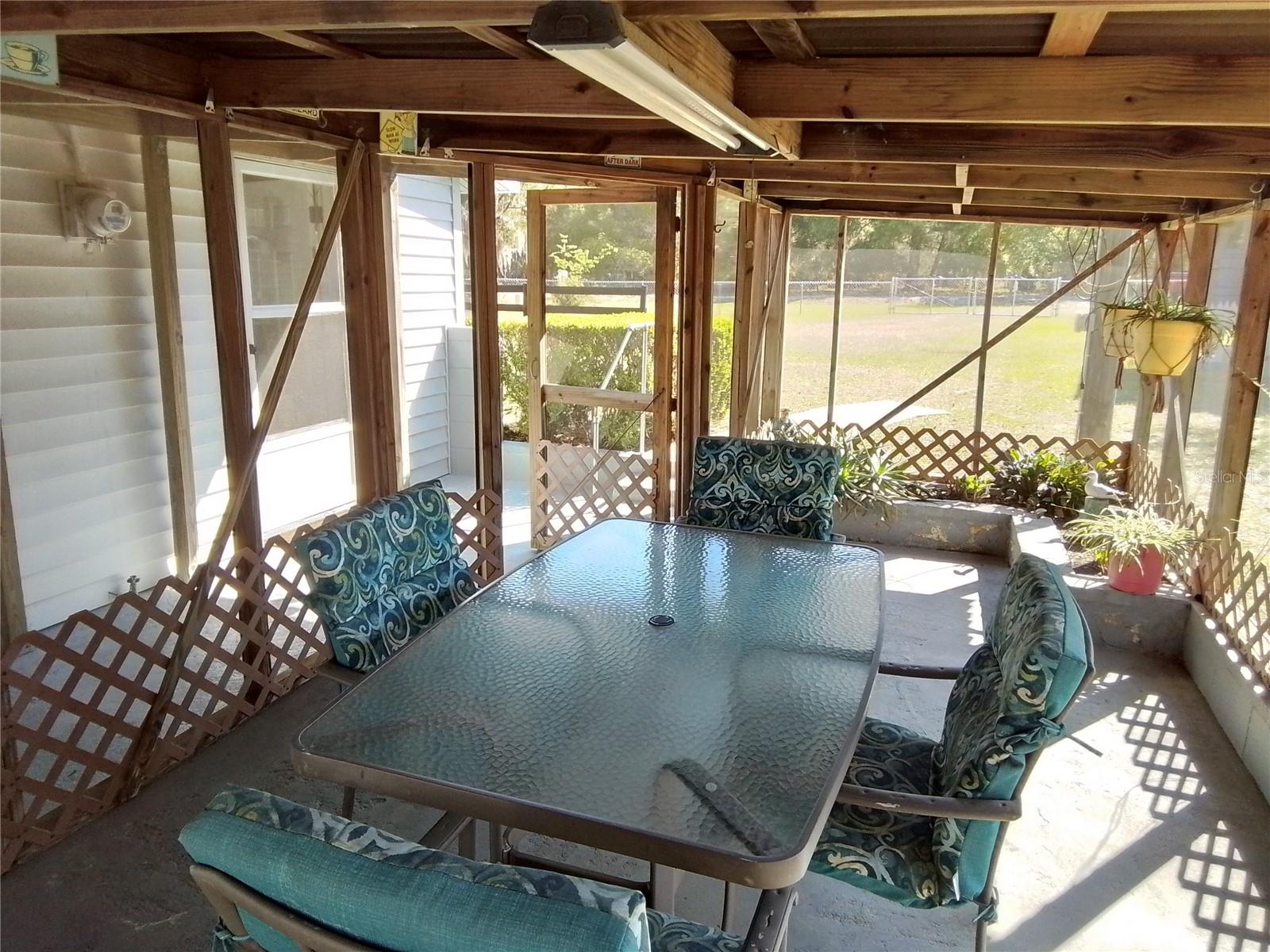 150 CLEARWATER LAKE RD, HAWTHORNE, FL, 32640