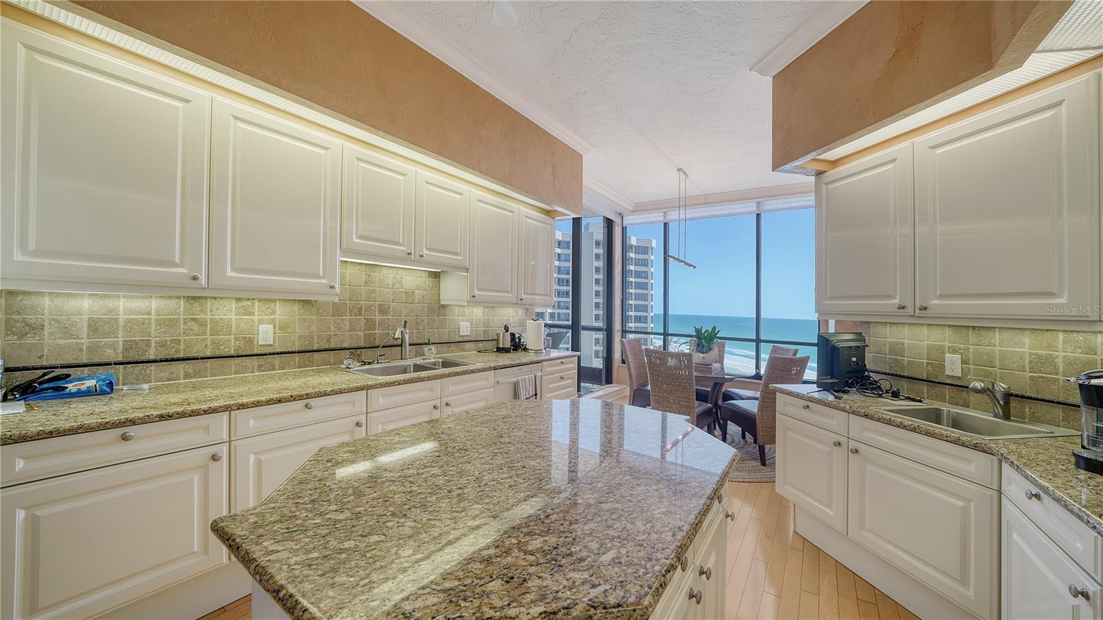 1241 GULF OF MEXICO DR #603, LONGBOAT KEY, FL, 34228