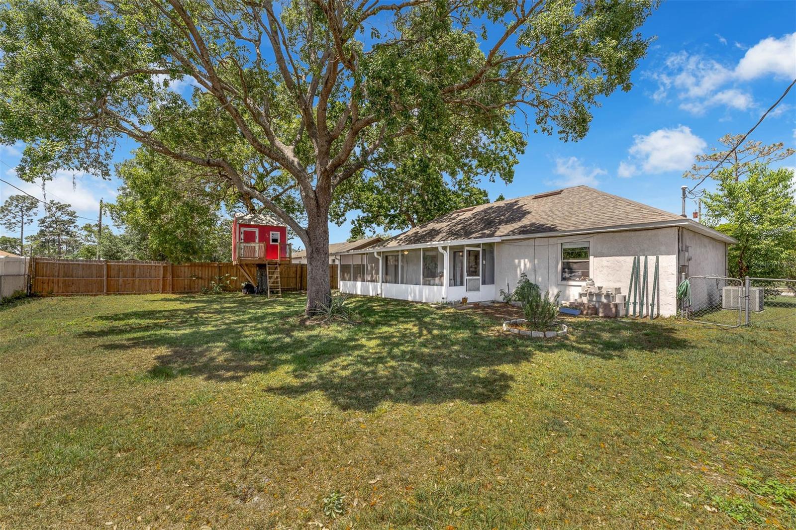 3205 CLEWISTON ST, DELTONA, FL, 32738