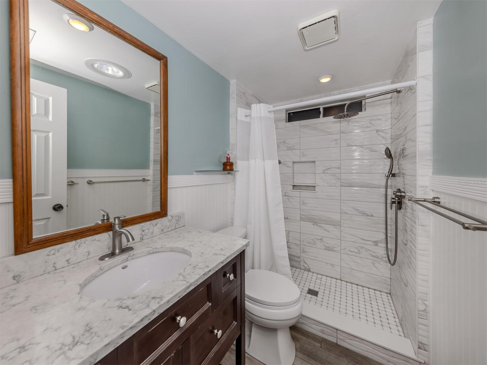 379 HARBOR ISLES DR, NORTH PORT, FL, 34287