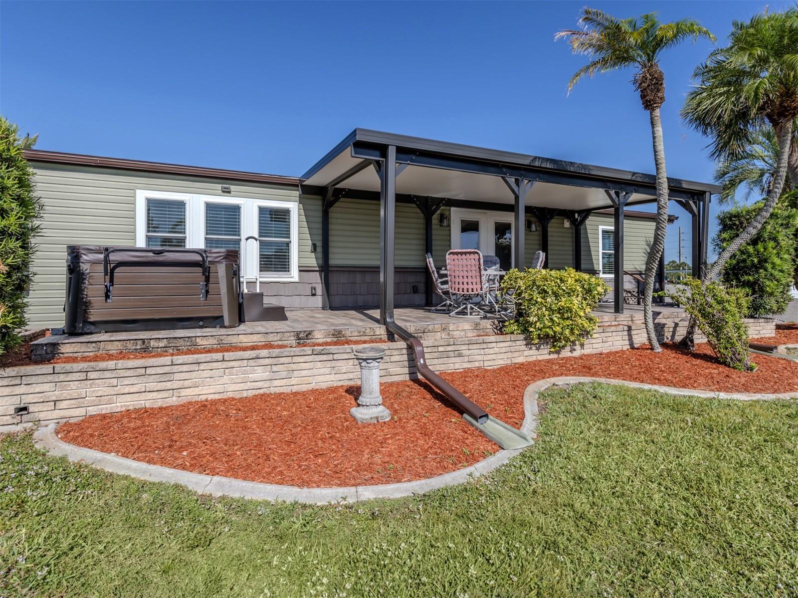 379 HARBOR ISLES DR, NORTH PORT, FL, 34287