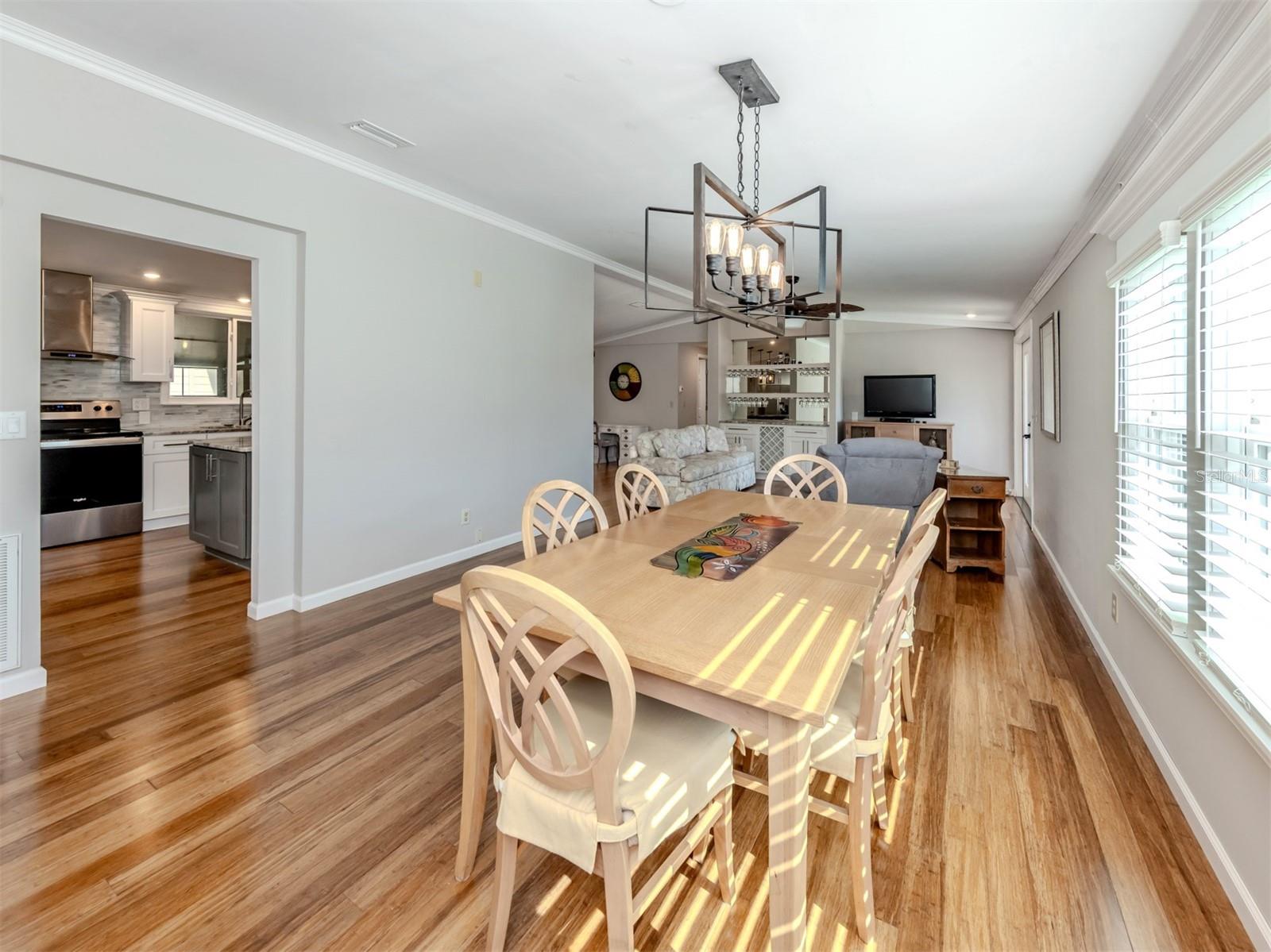 379 HARBOR ISLES DR, NORTH PORT, FL, 34287