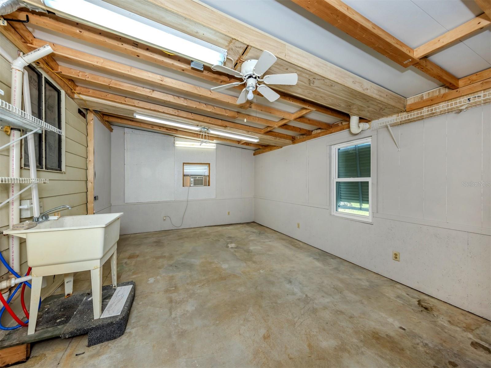 379 HARBOR ISLES DR, NORTH PORT, FL, 34287