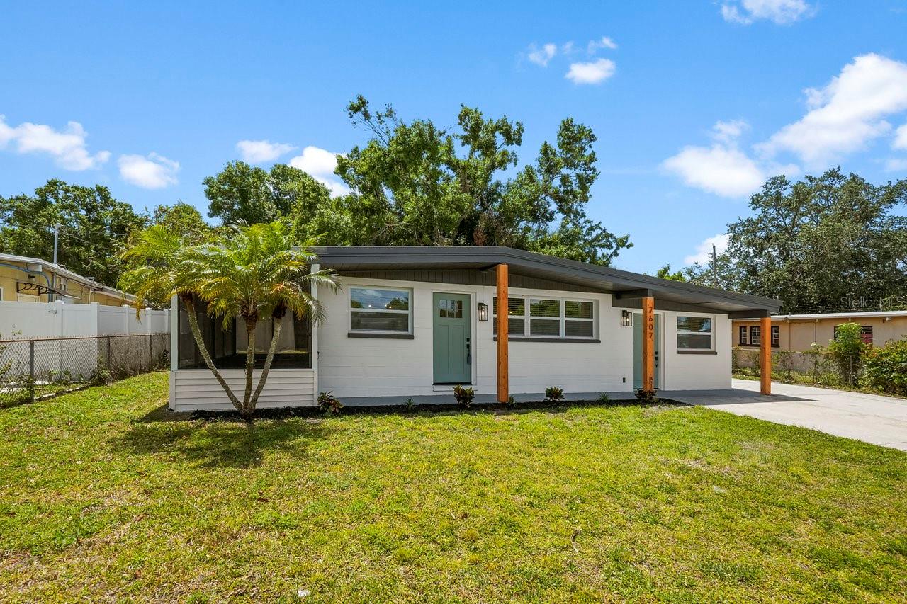 7607 LAVENDER LN, TAMPA, FL, 33619