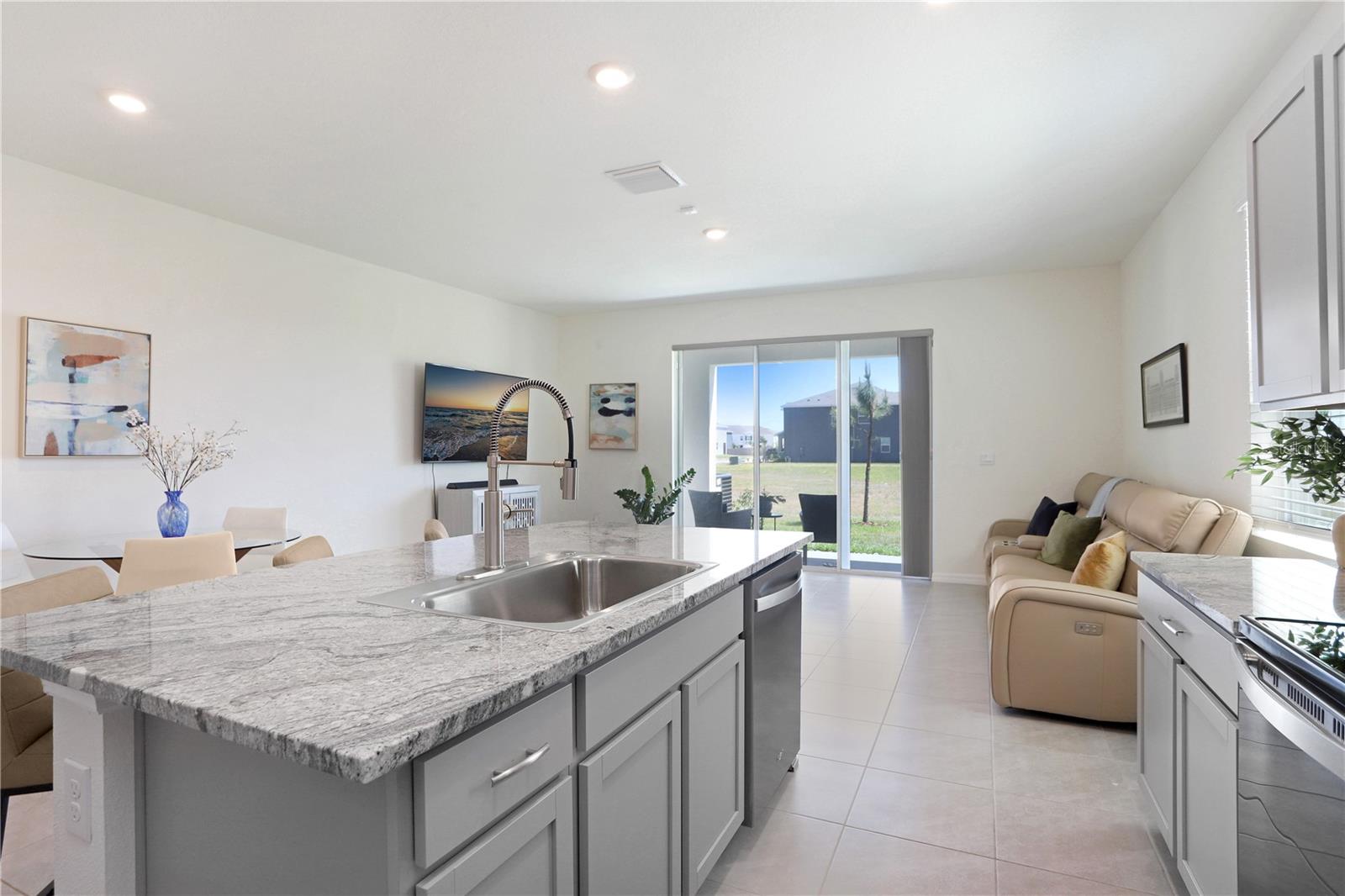 32978 TULIP PETAL LN, WESLEY CHAPEL, FL, 33545