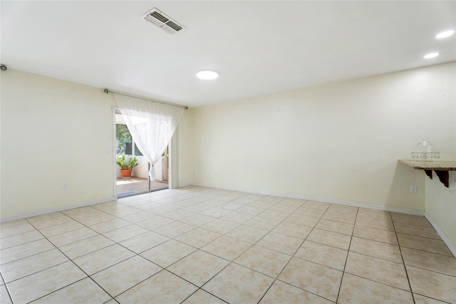 10423 MANASSAS CIR, ORLANDO, FL, 32821