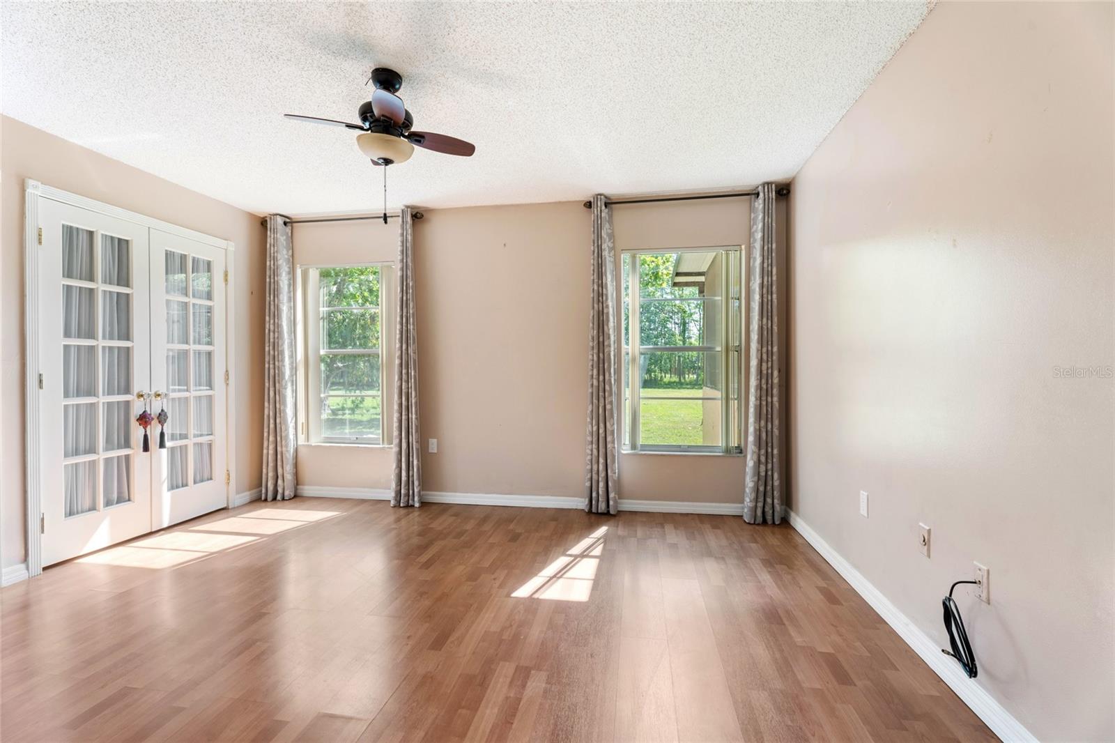 10423 MANASSAS CIR, ORLANDO, FL, 32821