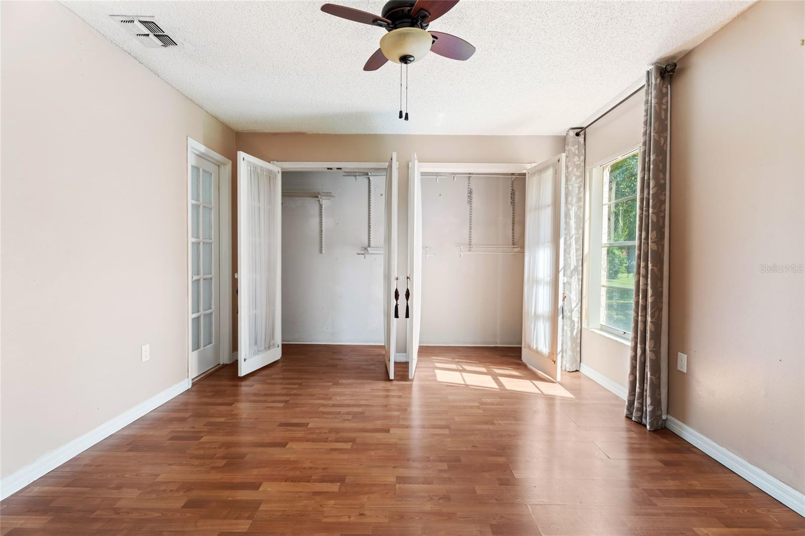 10423 MANASSAS CIR, ORLANDO, FL, 32821