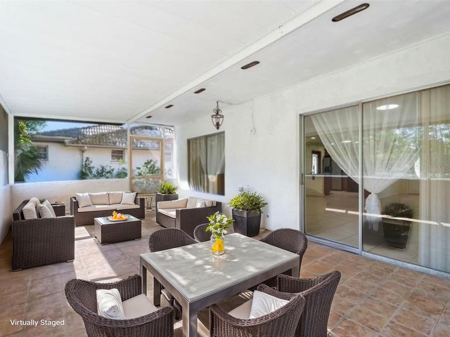 10423 MANASSAS CIR, ORLANDO, FL, 32821