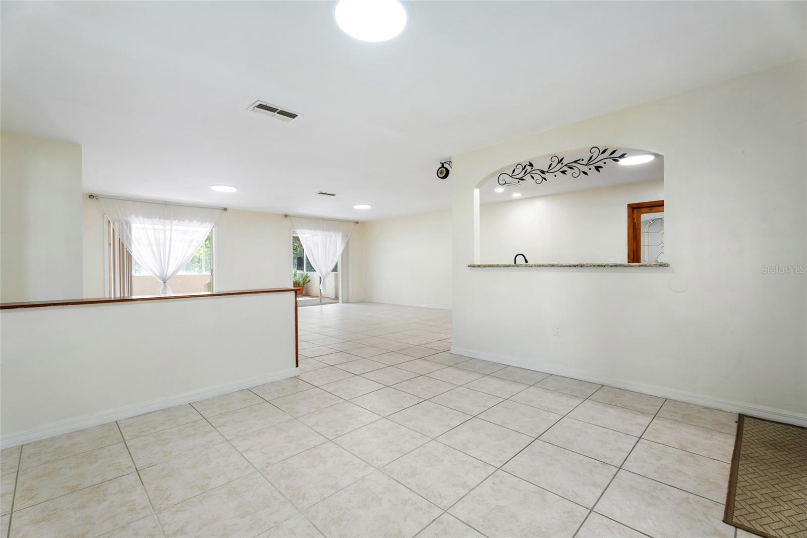 10423 MANASSAS CIR, ORLANDO, FL, 32821