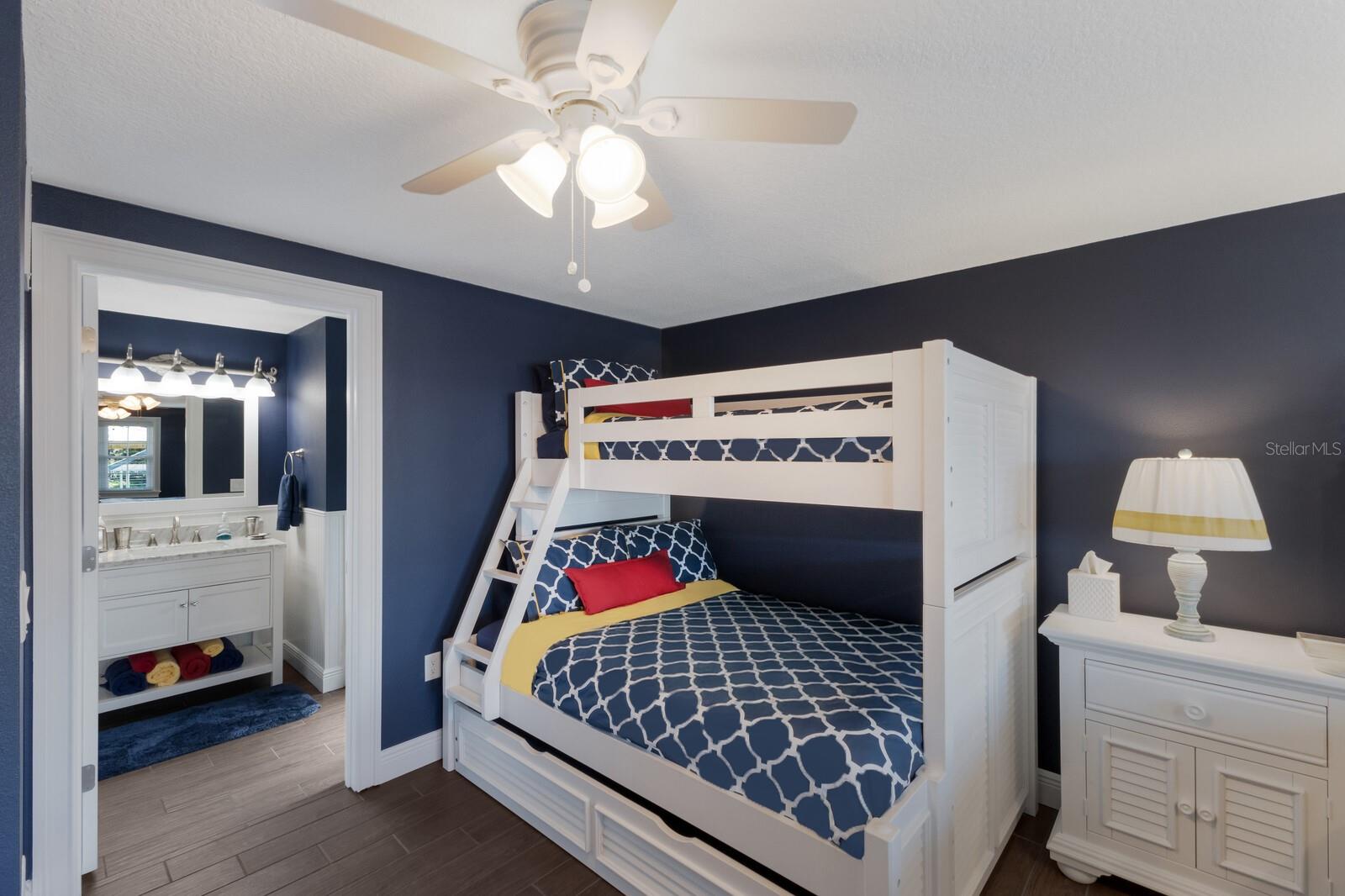 4517 PINFISH LN, PALMETTO, FL, 34221