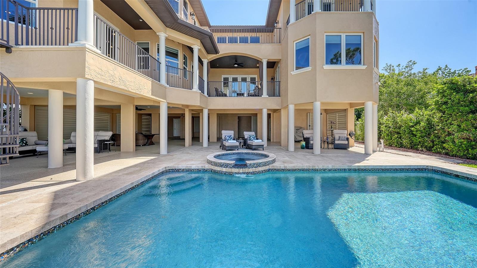 A4648878 Property Photo