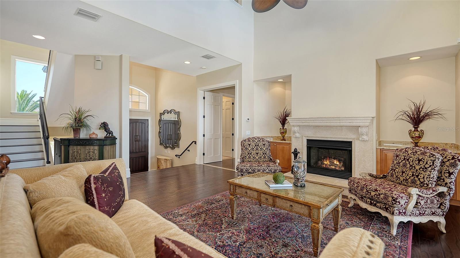 A4648878 Property Photo