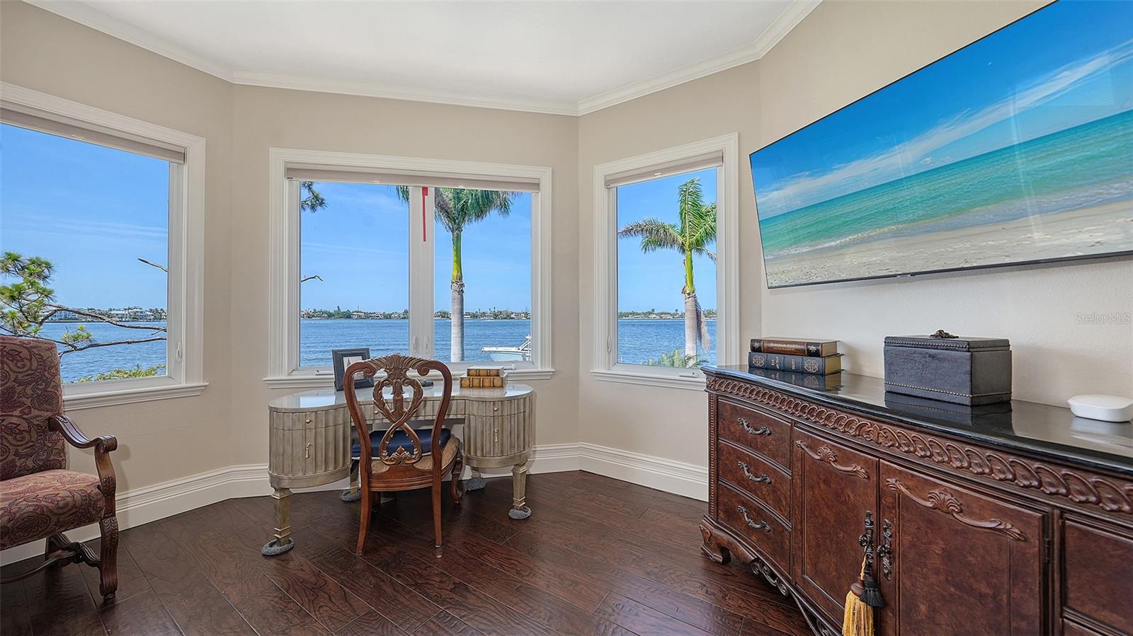 A4648878 Property Photo