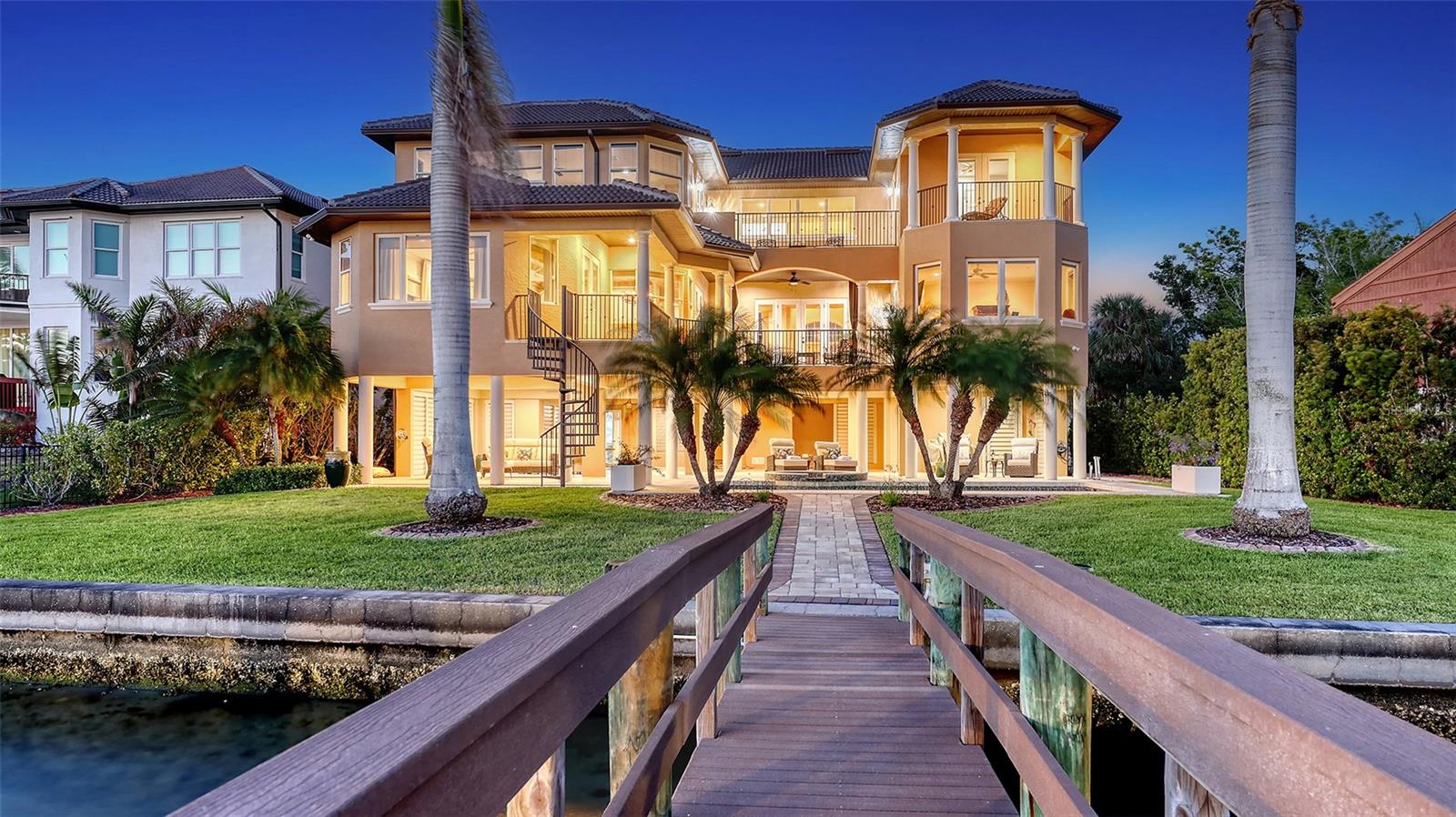 A4648878 Property Photo