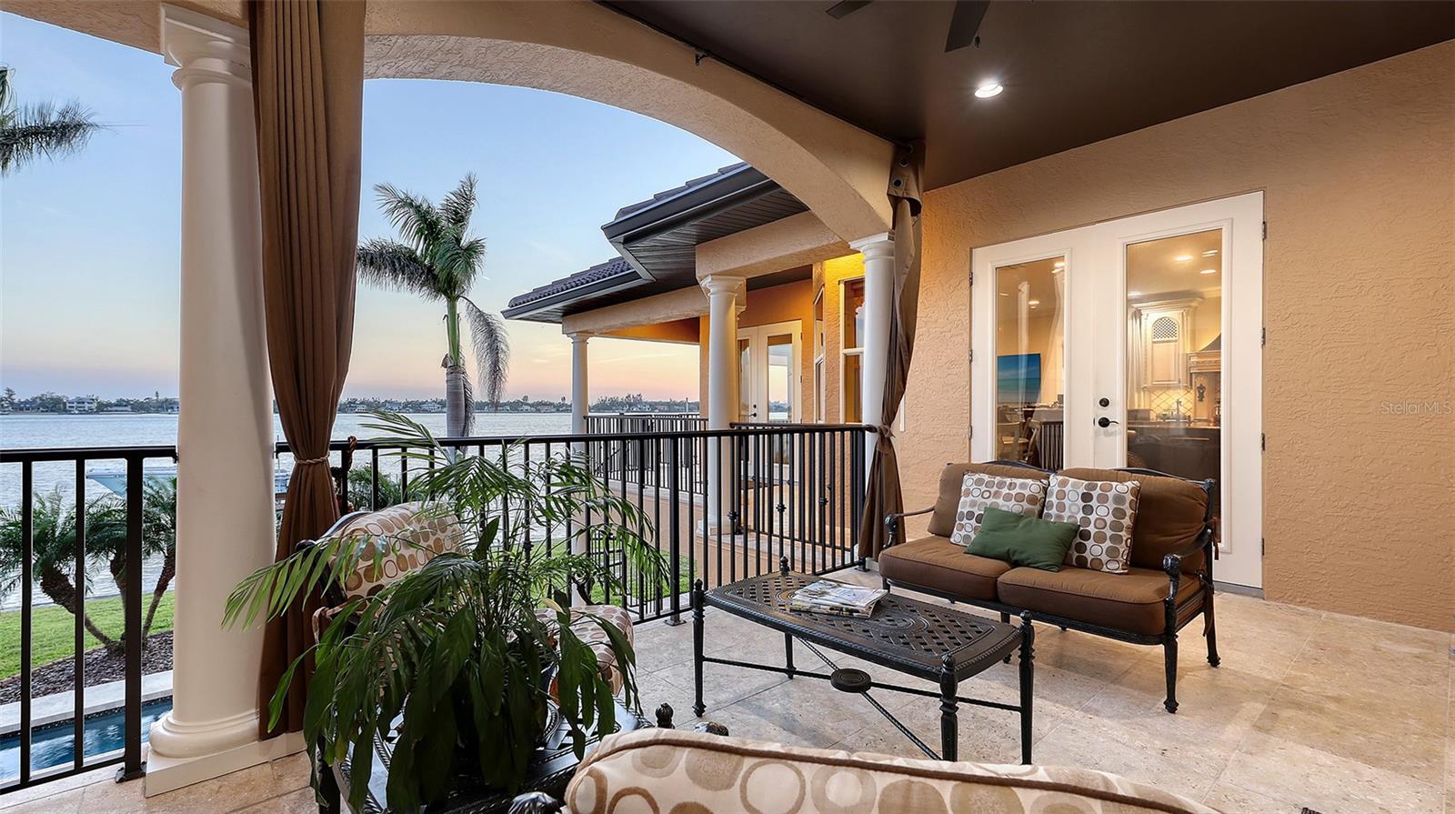 A4648878 Property Photo