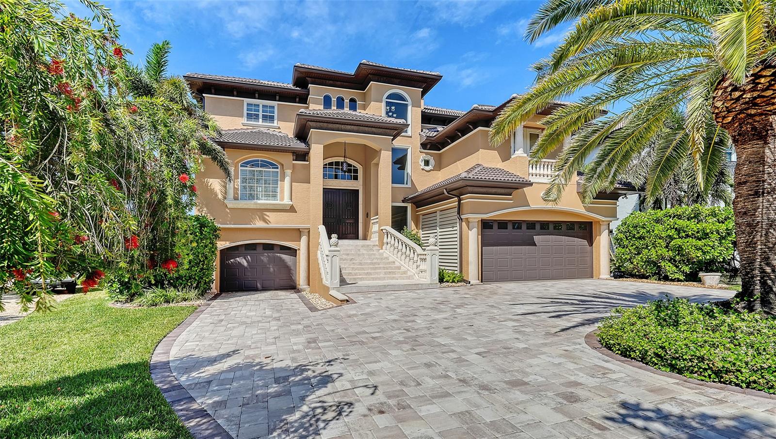 A4648878 Property Photo