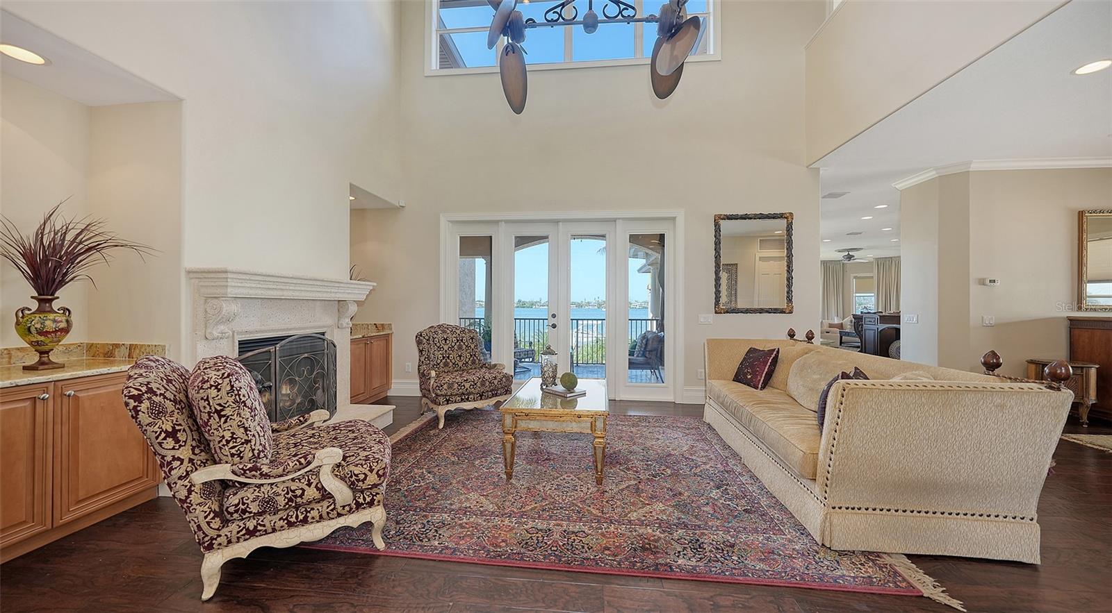 A4648878 Property Photo