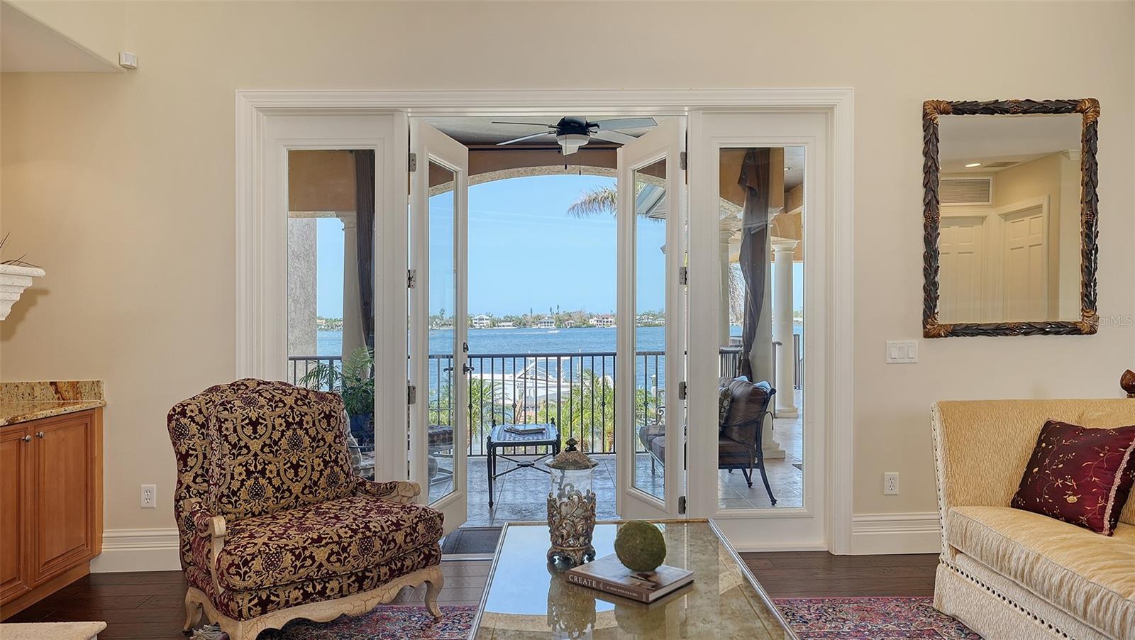 A4648878 Property Photo