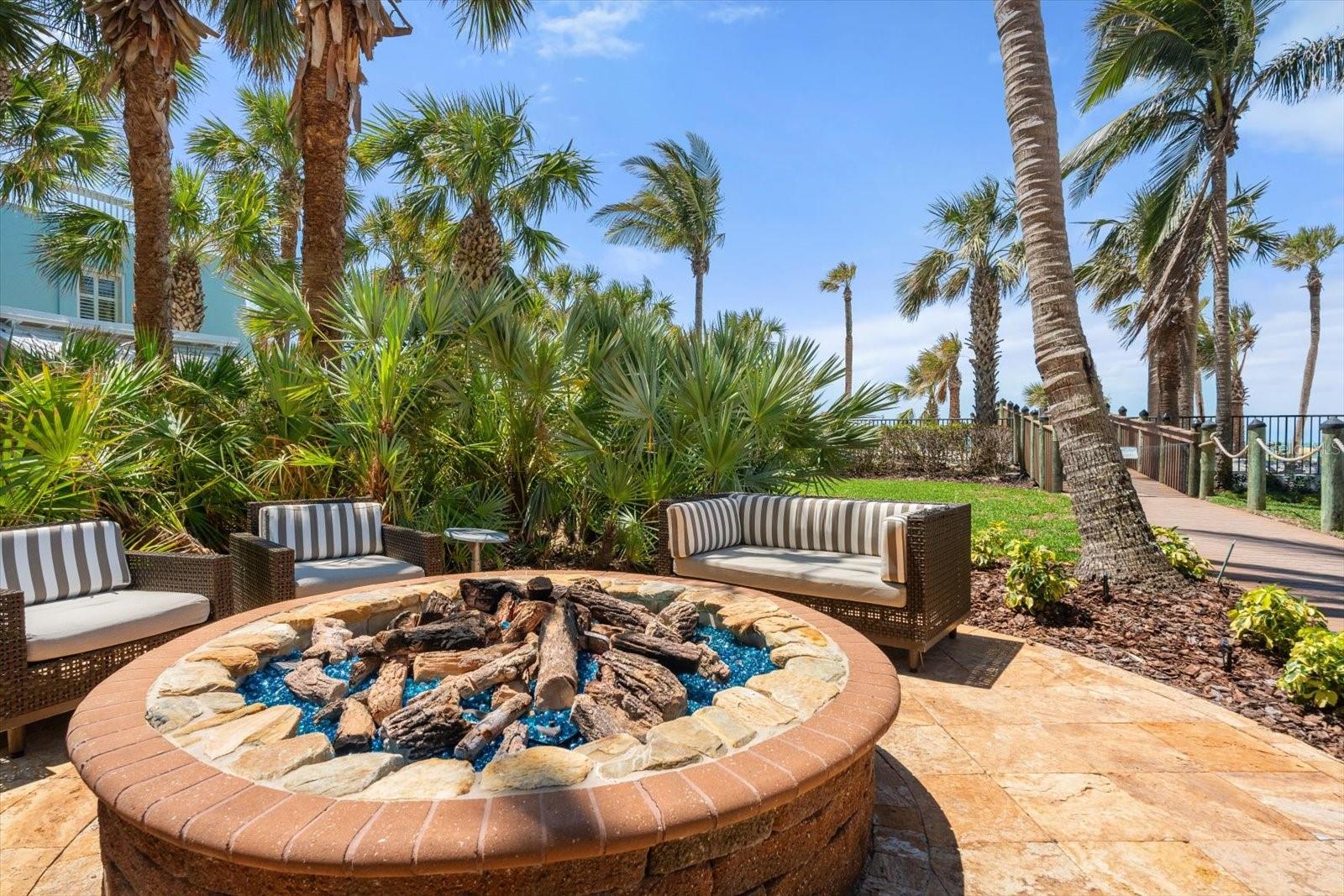 915 SEASIDE DR #405, WEEKS 22-23, SARASOTA, FL, 34242