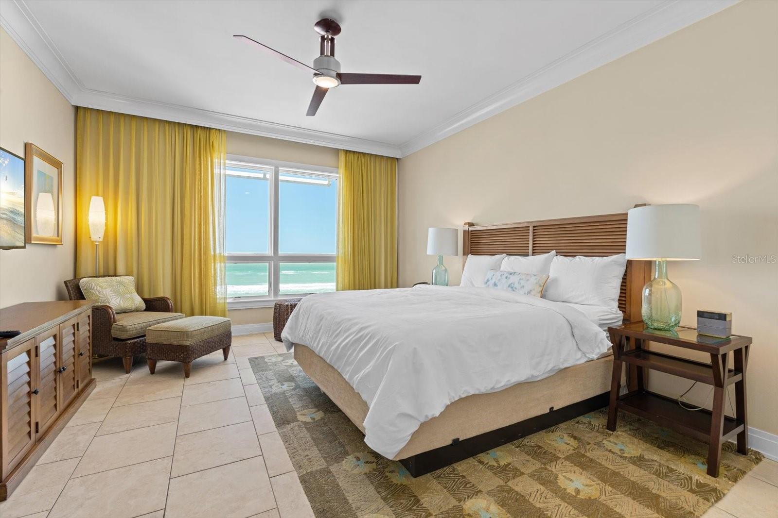 915 SEASIDE DR #405, WEEKS 22-23, SARASOTA, FL, 34242