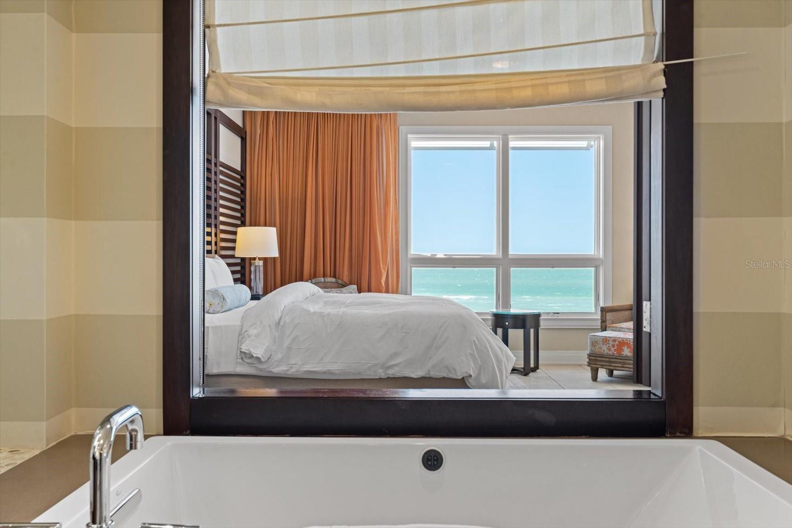 915 SEASIDE DR #405, WEEKS 22-23, SARASOTA, FL, 34242