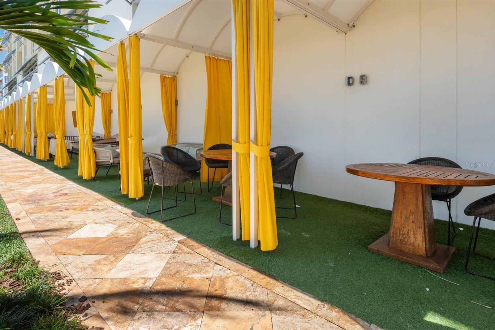 915 SEASIDE DR #405, WEEKS 22-23, SARASOTA, FL, 34242