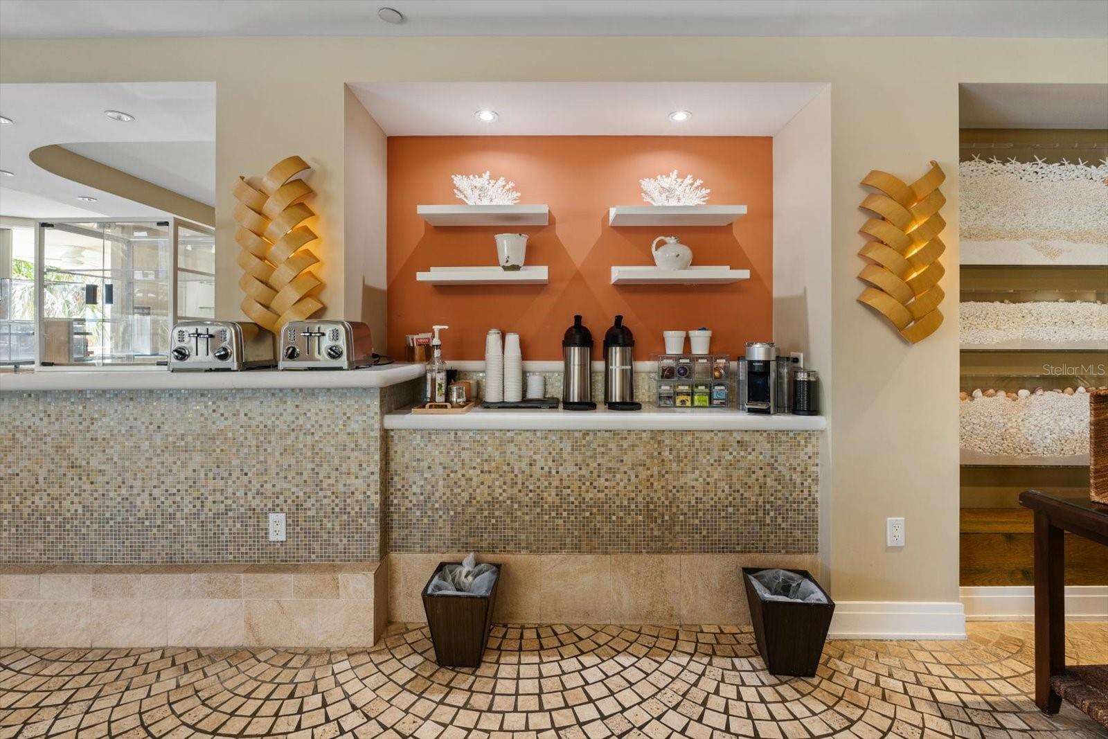 915 SEASIDE DR #405, WEEKS 22-23, SARASOTA, FL, 34242