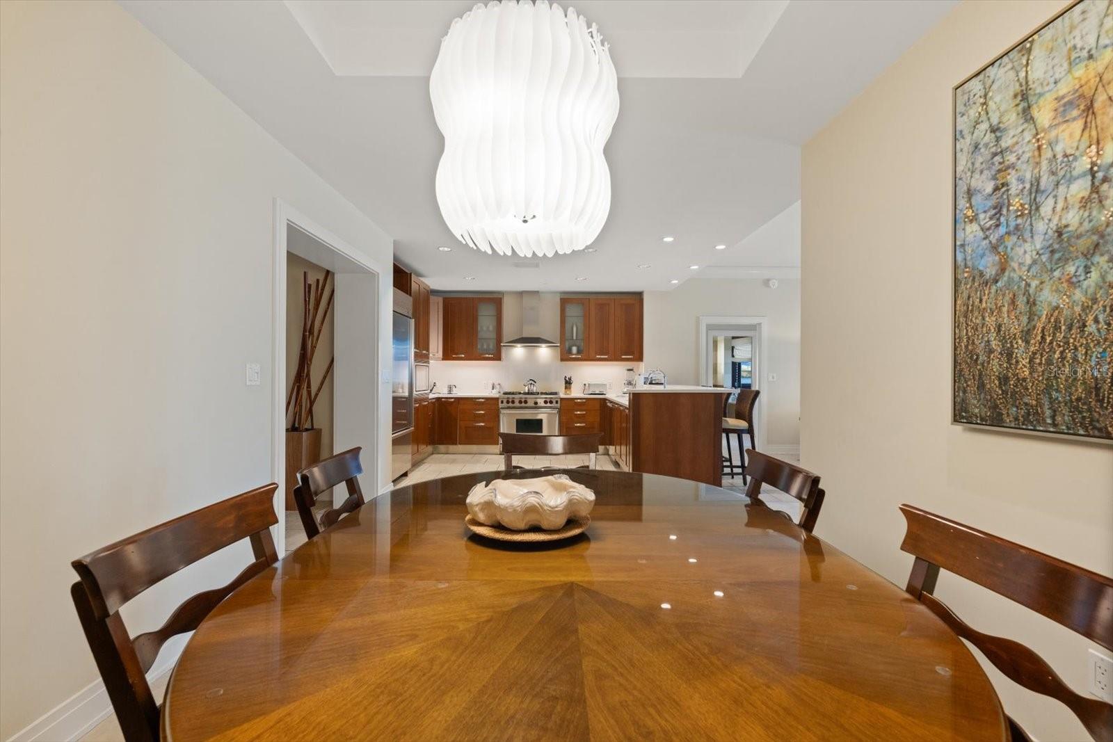 915 SEASIDE DR #405, WEEKS 22-23, SARASOTA, FL, 34242