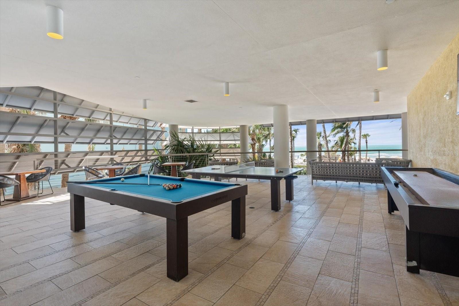 915 SEASIDE DR #405, WEEKS 22-23, SARASOTA, FL, 34242