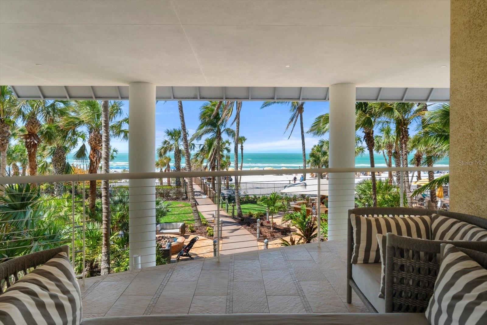 915 SEASIDE DR #405, WEEKS 22-23, SARASOTA, FL, 34242