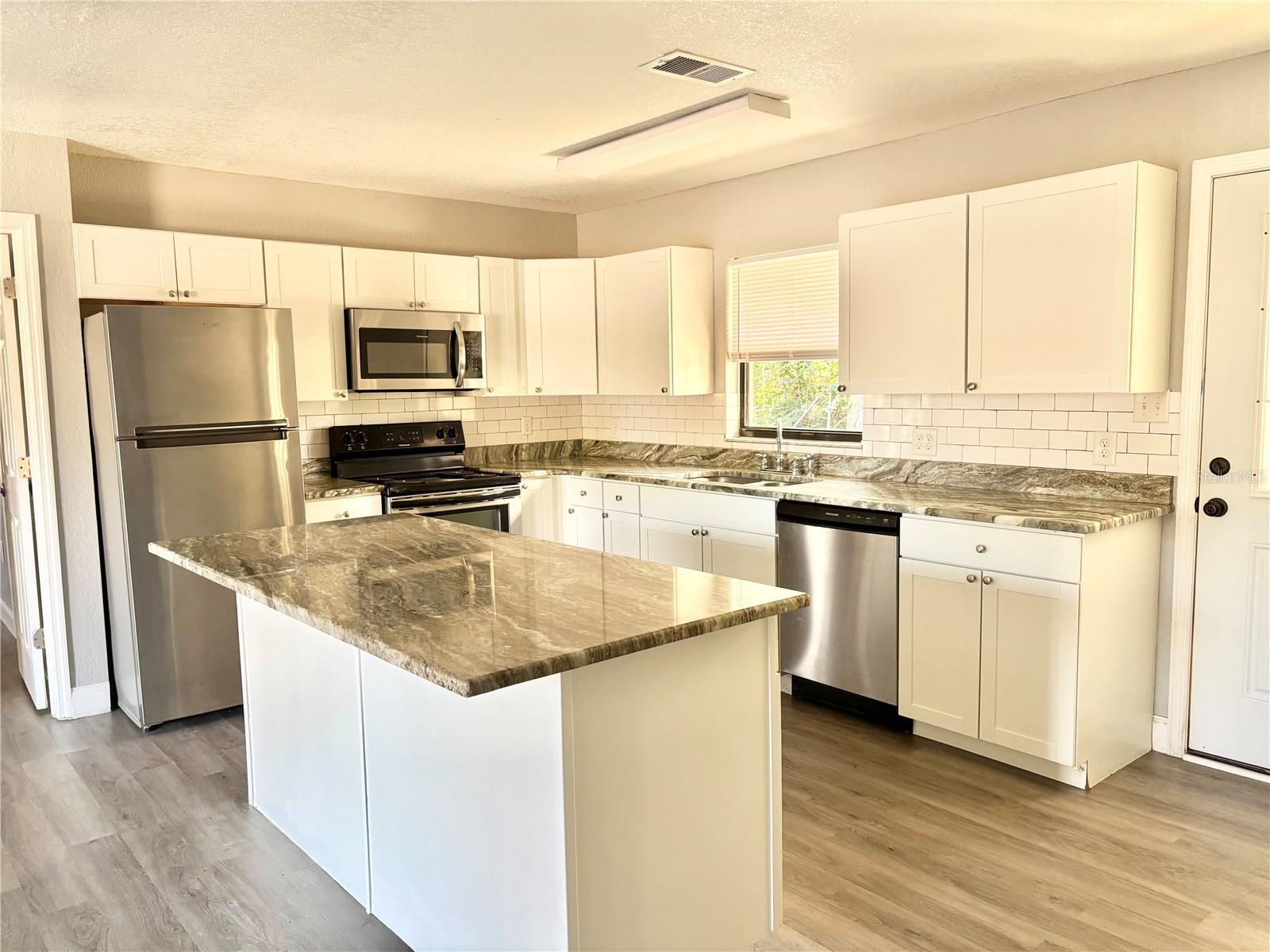 225 W VINE ST, BARTOW, FL, 33830