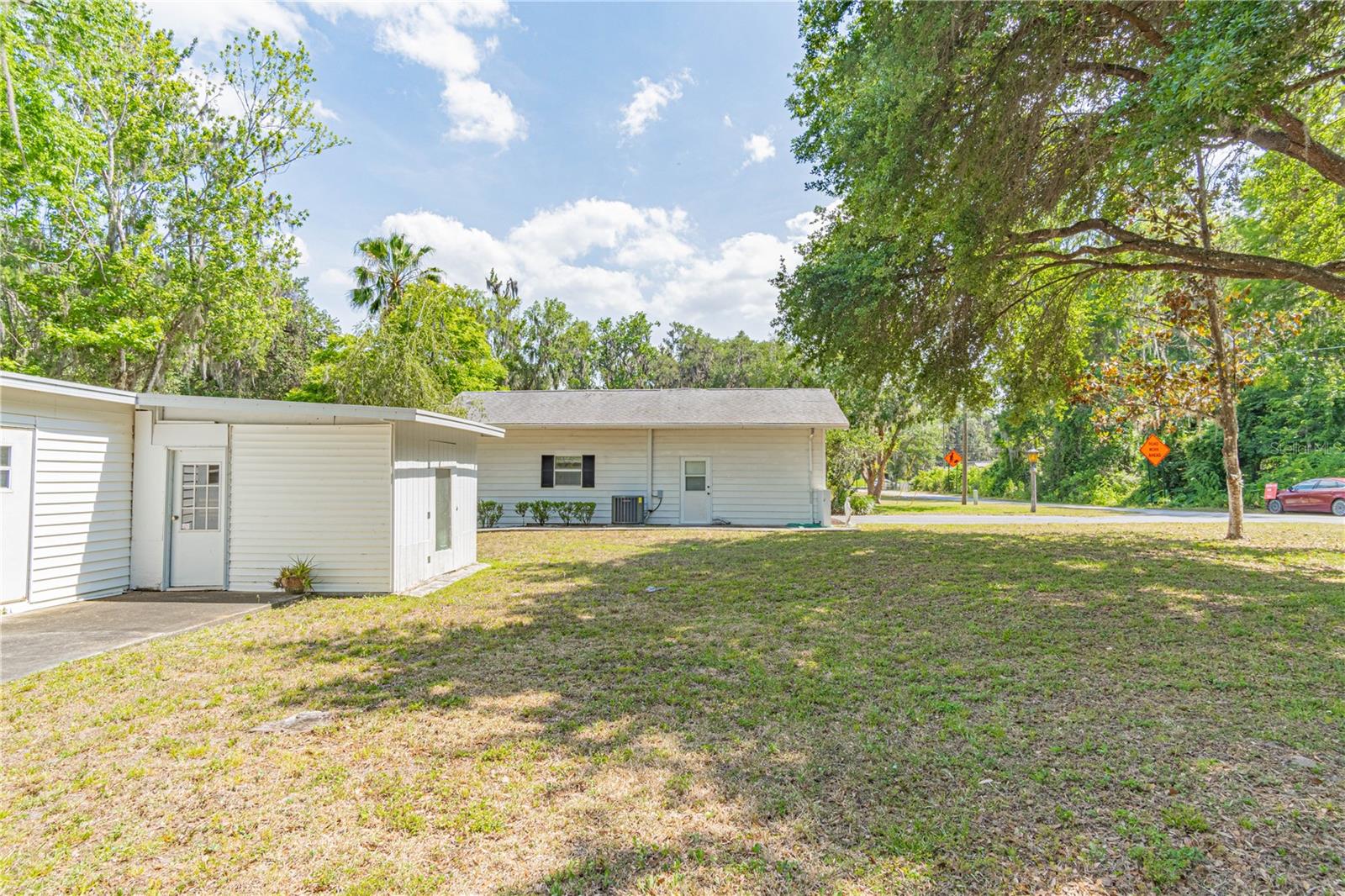 3075 CR 431N, LAKE PANASOFFKEE, FL, 33538