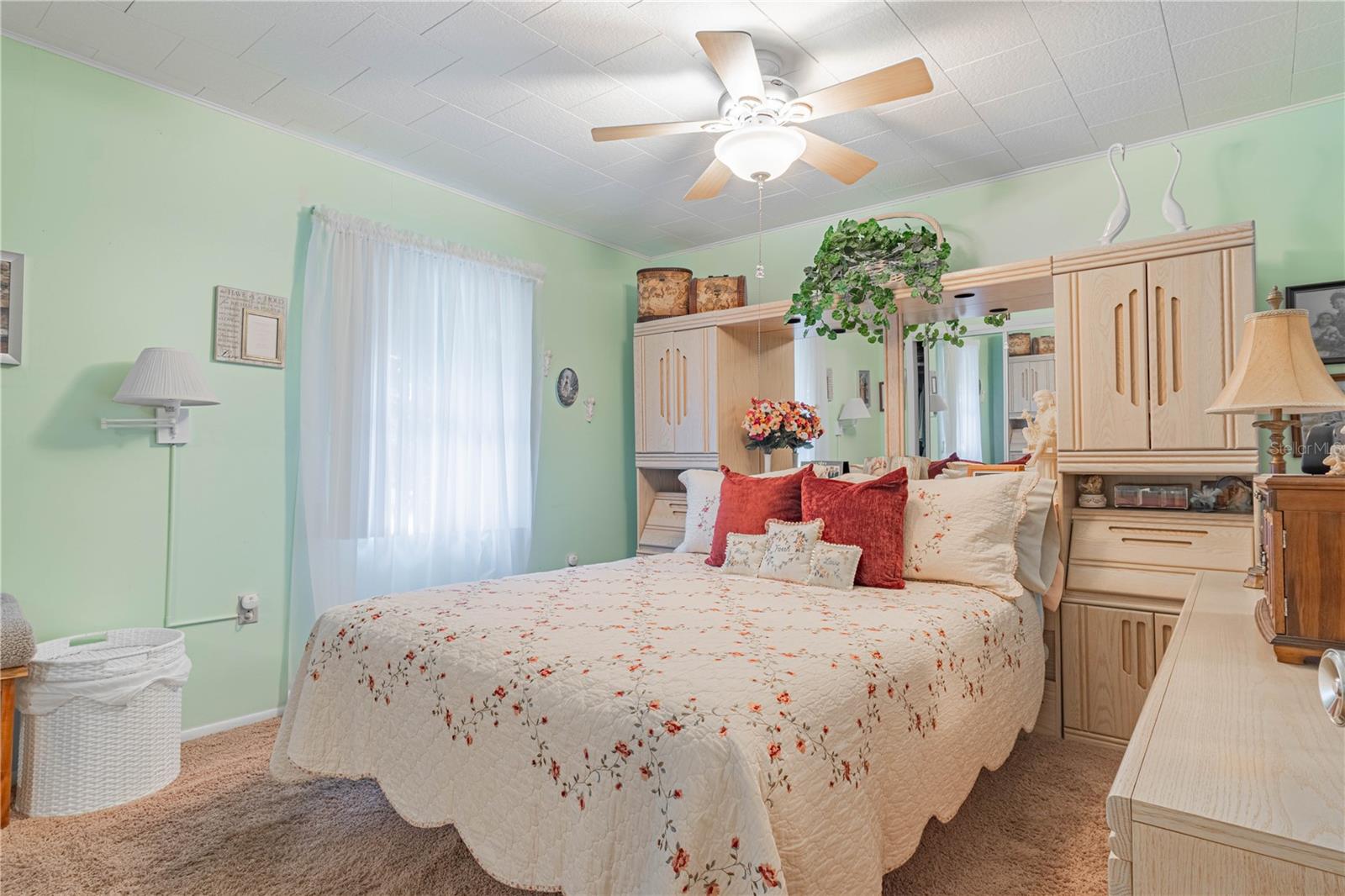 3075 CR 431N, LAKE PANASOFFKEE, FL, 33538