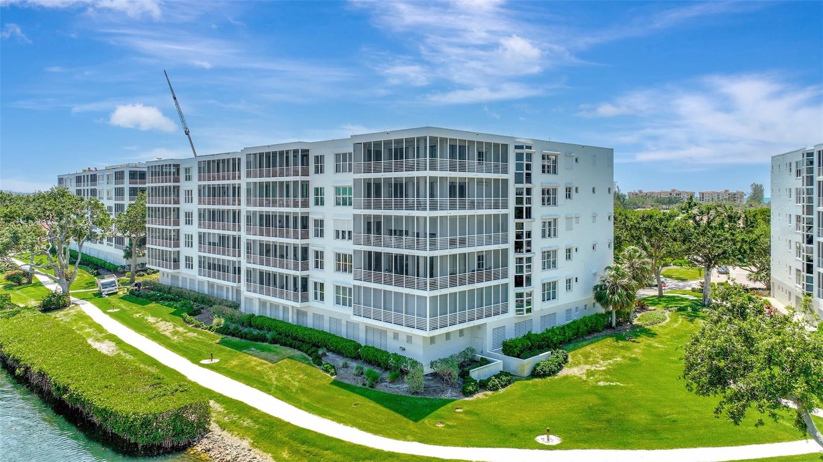 2450 HARBOURSIDE DR #233, LONGBOAT KEY, FL, 34228