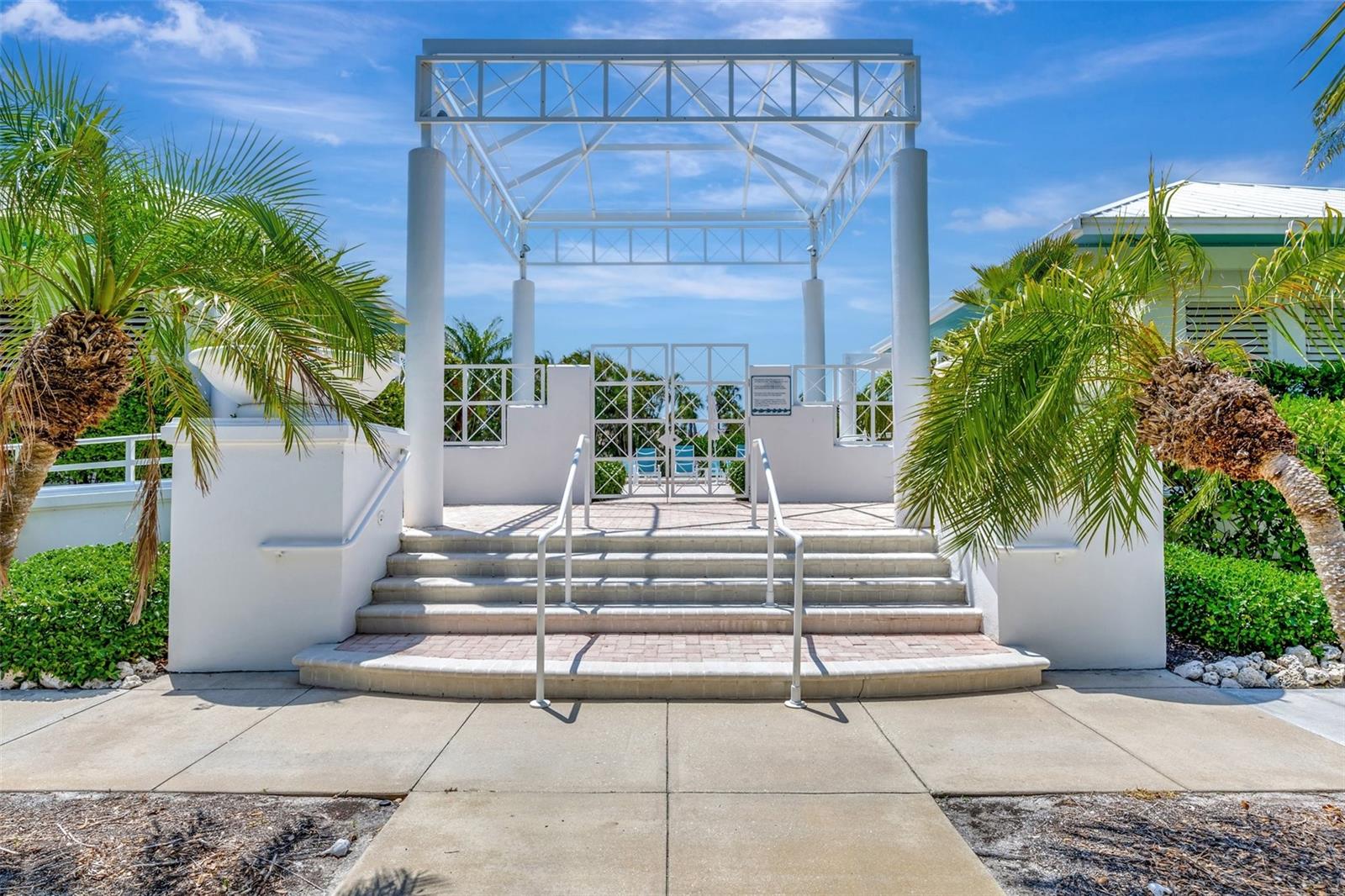 2450 HARBOURSIDE DR #233, LONGBOAT KEY, FL, 34228