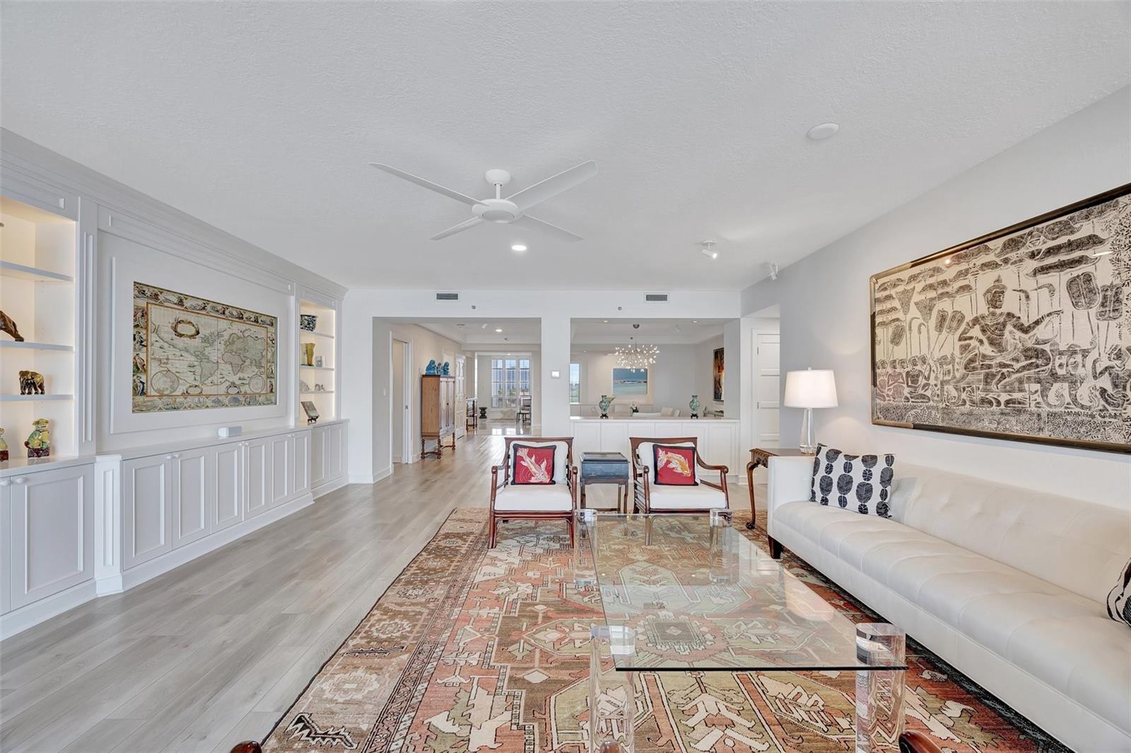 2450 HARBOURSIDE DR #233, LONGBOAT KEY, FL, 34228