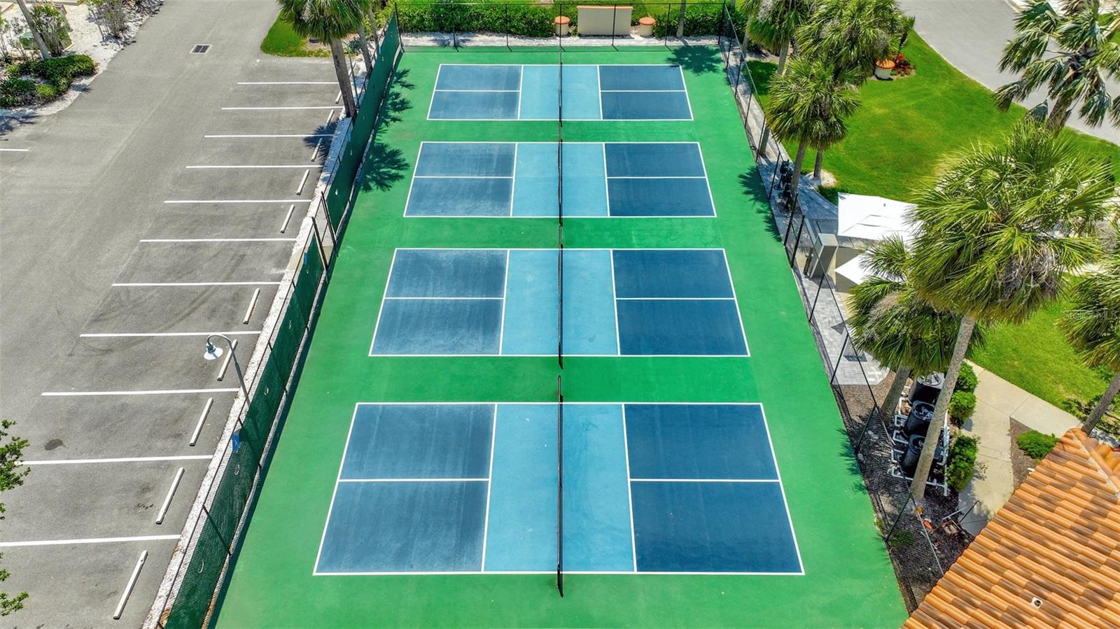 2450 HARBOURSIDE DR #233, LONGBOAT KEY, FL, 34228